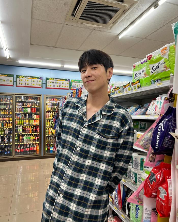 พี่ฮง Oppa Hong รถชน พี่ฮง Oppa Hong รถชน