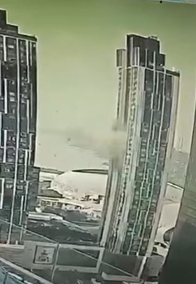 คอนโดหรูจีนไฟไหม้ คอนโดหรูจีนไฟไหม้