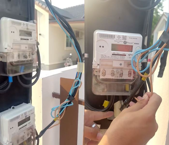 ขโมยใช้ไฟฟรี ขโมยใช้ไฟฟรี