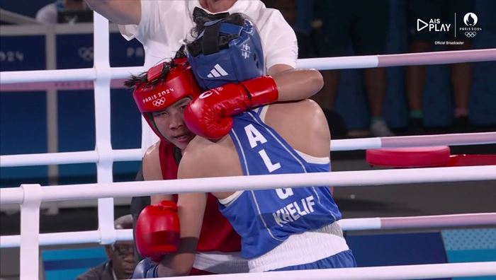 อิมาน เคลิฟ ชนะ จันทร์แจ่ม สุวรรณเพ็ง อิมาน เคลิฟ ชนะ จันทร์แจ่ม สุวรรณเพ็ง