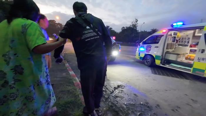 พี่ฮง Oppa Hong รถชน พี่ฮง Oppa Hong รถชน