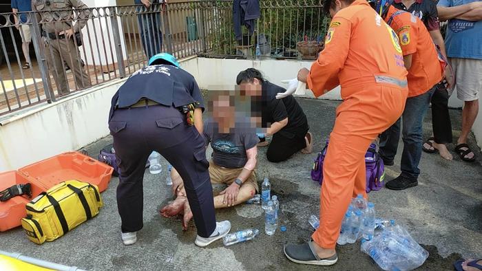 ไฟไหม้บ้าน หมู่บ้านนาราสิริ วัชรพล ไฟไหม้บ้าน หมู่บ้านนาราสิริ วัชรพล