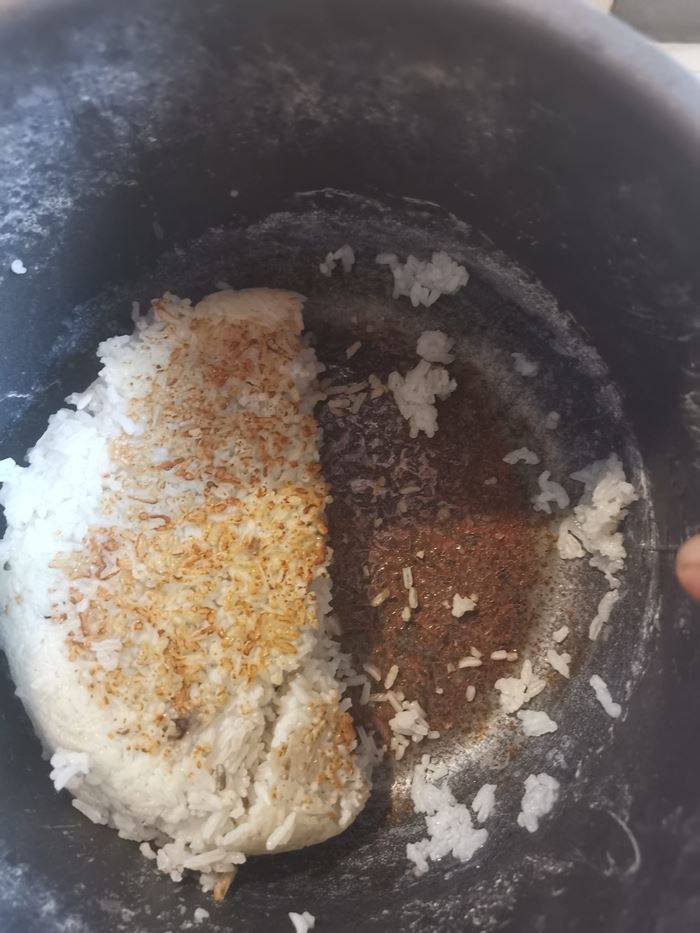 หม้อหุงข้าว ขึ้นสนิม หม้อหุงข้าว ขึ้นสนิม