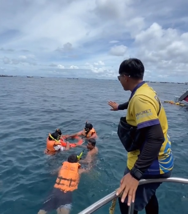 ไกด์ไทย ไกด์ไทย