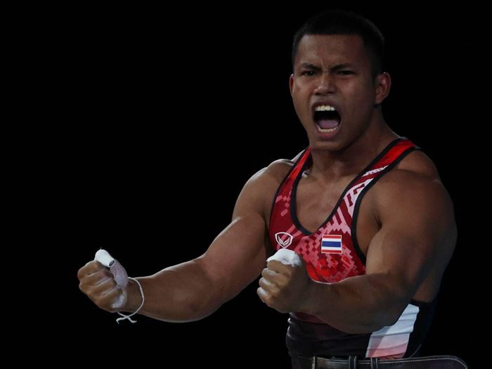 เวฟ วีรพล วิชุมา คว้าเหรียญเงิน เวฟ วีรพล วิชุมา คว้าเหรียญเงิน