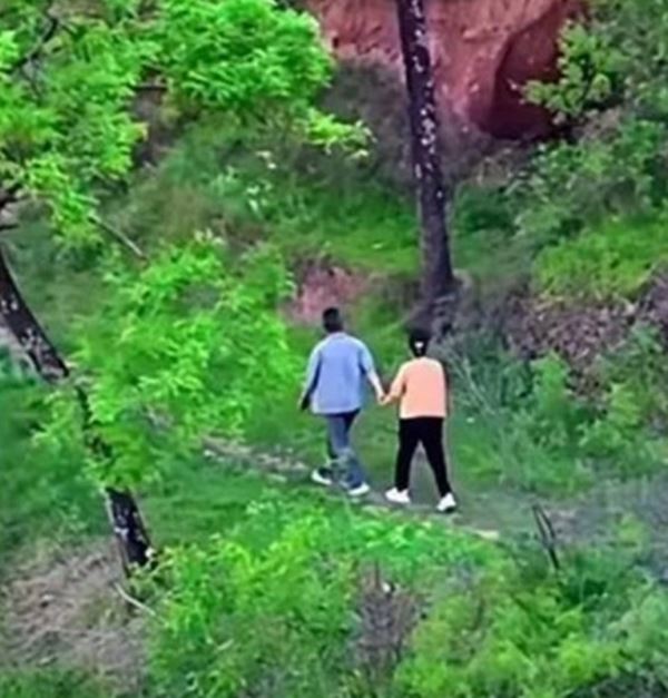 ส่งโดรนตามเมีย ส่งโดรนตามเมีย