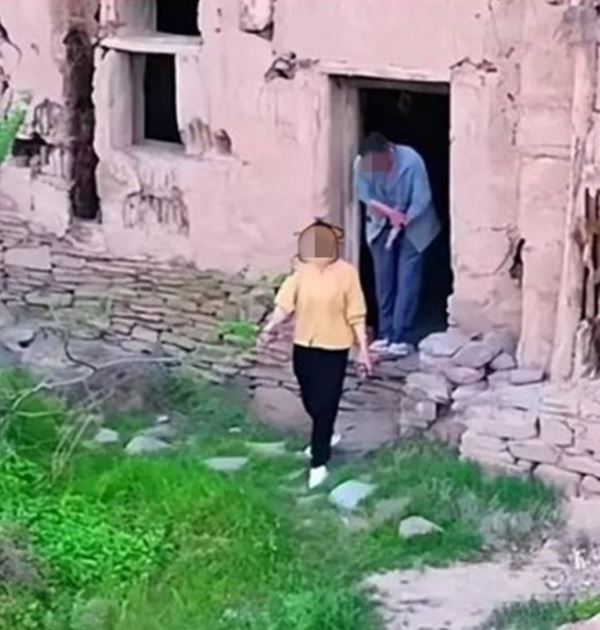 ส่งโดรนตามเมีย ส่งโดรนตามเมีย