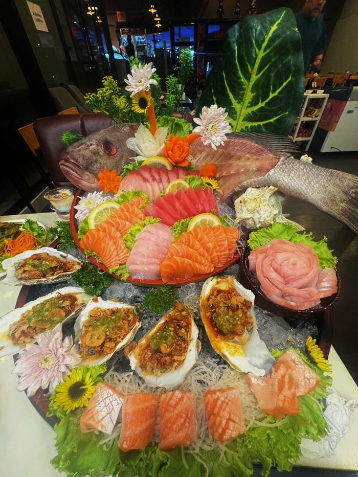 ร้านบุฟเฟ่ต์ทะเลดัง เจอลูกน้องขอลาออกพร้อมกัน ร้านบุฟเฟ่ต์ทะเลดัง เจอลูกน้องขอลาออกพร้อมกัน