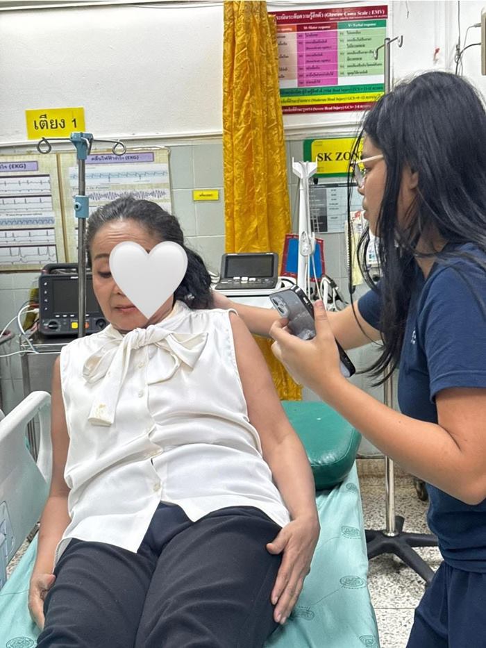 แม่นกน้อย อุไรพร รถคว่ำ แม่นกน้อย อุไรพร รถคว่ำ