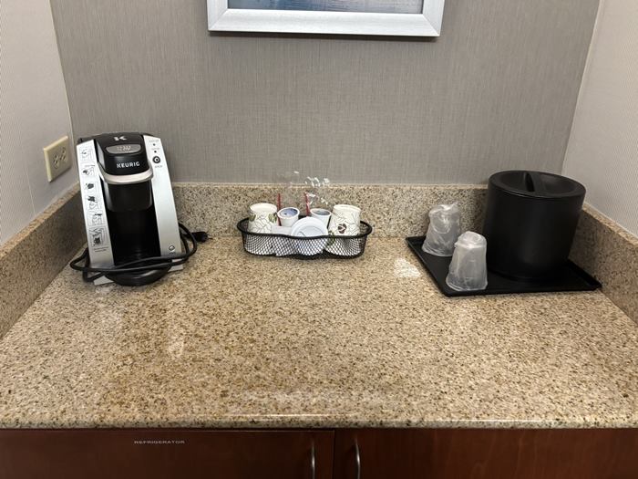 ภาพลวงตา หาแหวนแต่งงาน ภาพลวงตา หาแหวนแต่งงาน