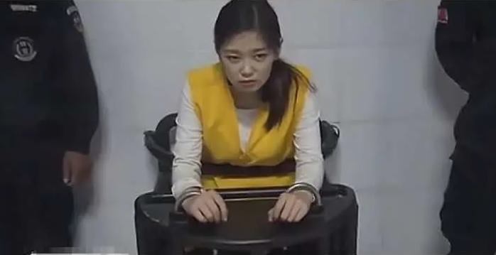 สาวสวย โขมยของ สาวสวย โขมยของ