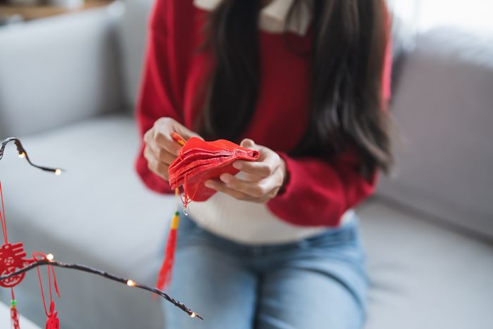 สาวสวยประกาศหาแฟนด่วนวันตรุษจีน กลับบ้าน 3 วันให้ 2 แสน สาวสวยประกาศหาแฟนด่วนวันตรุษจีน กลับบ้าน 3 วันให้ 2 แสน