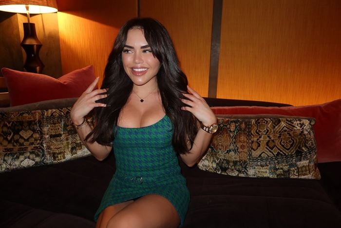 สาวบัญชีลาออกมาทำแฟนเช่า สาวบัญชีลาออกมาทำแฟนเช่า