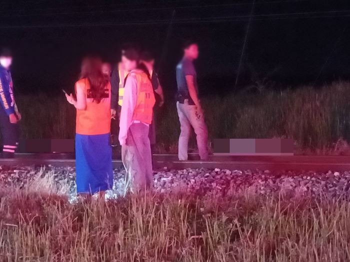 รถไฟชนคนตาย 3 คน รถไฟชนคนตาย 3 คน