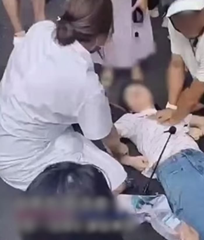 ช่วย CPR แต่โดนตำหนิ ช่วย CPR แต่โดนตำหนิ