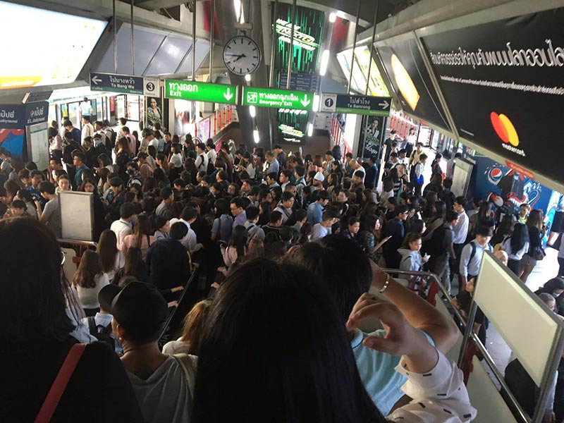 รถไฟฟ้า BTS รถไฟฟ้า BTS