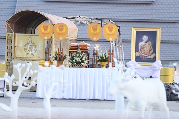 หลวงพ่อคูณ เตรียมลอยอังคาร หลวงพ่อคูณ เตรียมลอยอังคาร