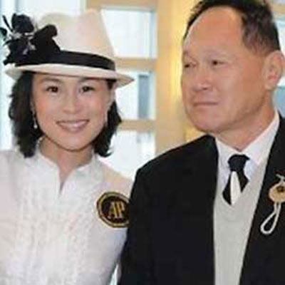 เศรษฐีฮ่องกง เก็บเงิน 4 พันล้าน พับแผนหาสามีให้ลูกสาวเลสเบี้ยน เศรษฐีฮ่องกง เก็บเงิน 4 พันล้าน พับแผนหาสามีให้ลูกสาวเลสเบี้ยน