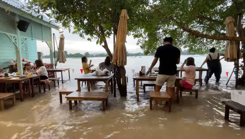 น้ำท่วมนนทบุรี น้ำท่วมนนทบุรี