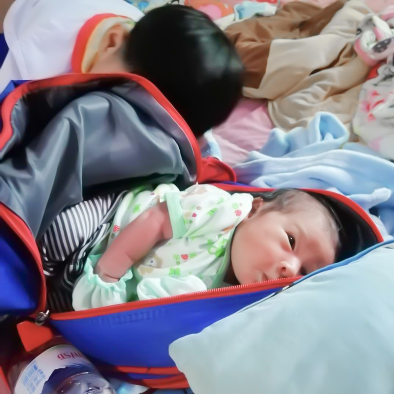 พี่เห่อน้อง พี่เห่อน้อง