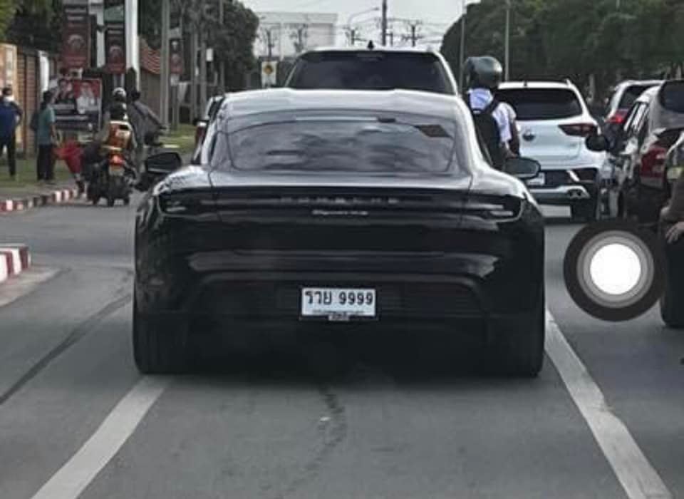 รวยปลอมสวมทะเบียนรถ รวยปลอมสวมทะเบียนรถ