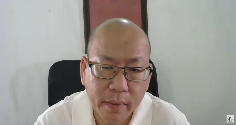 อัจฉริยะ อัจฉริยะ