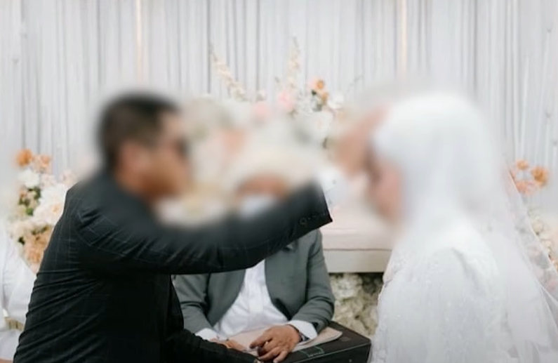 หลอกให้รัก หลอกให้รัก