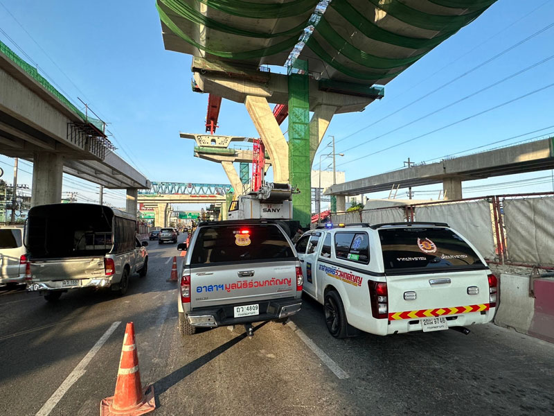 แท่นก่อสร้างหล่นทับ แท่นก่อสร้างหล่นทับ