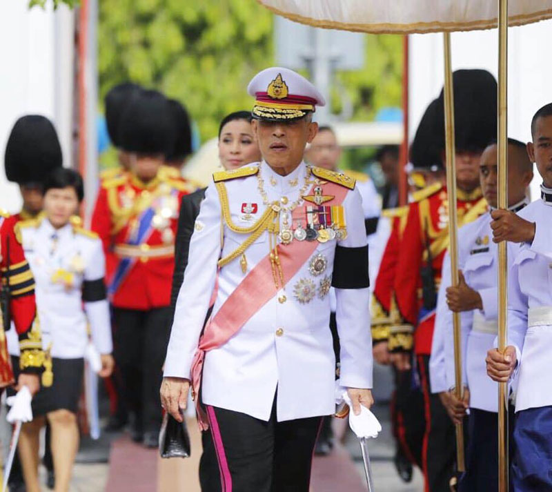 พระบาทสมเด็จพระเจ้าอยู่หัว พระบาทสมเด็จพระเจ้าอยู่หัว