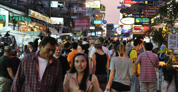 จำนวนประชากรไทยปี 58 พุ่ง 65 ล้านคน กทม. ครองแชมป์คนมากที่สุด