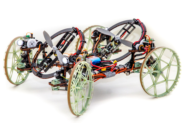 Disney อวดโฉมรถสไปเดอร์ โรบอท ไต่กำแพงท้าแรงโน้มถ่วงโลก ! Disney อวดโฉมรถสไปเดอร์ โรบอท ไต่กำแพงท้าแรงโน้มถ่วงโลก !