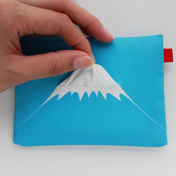 15 แพ็คเกจจิ้งไอเดียสุดล้ำ ที่เห็นแล้วต้องอยากได้มาไว้สะสม 15 แพ็คเกจจิ้งไอเดียสุดล้ำ ที่เห็นแล้วต้องอยากได้มาไว้สะสม