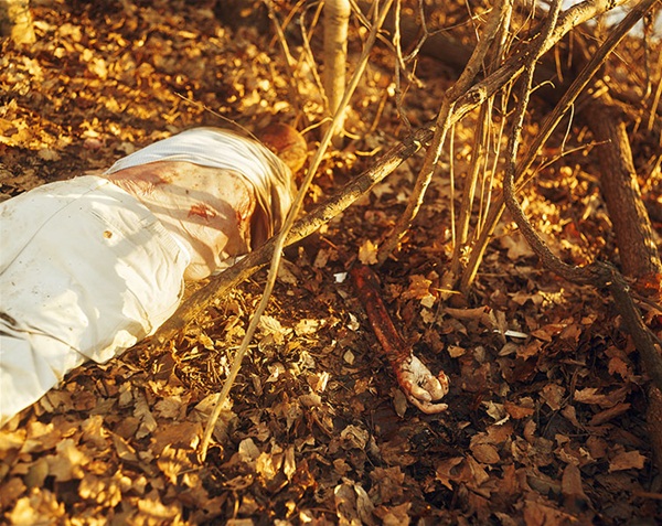 ฟาร์มศพ สถานที่สุดสยองที่ศพถูกทิ้งให้เน่าเปื่อยเพื่อ ฟาร์มศพ สถานที่สุดสยองที่ศพถูกทิ้งให้เน่าเปื่อยเพื่อ