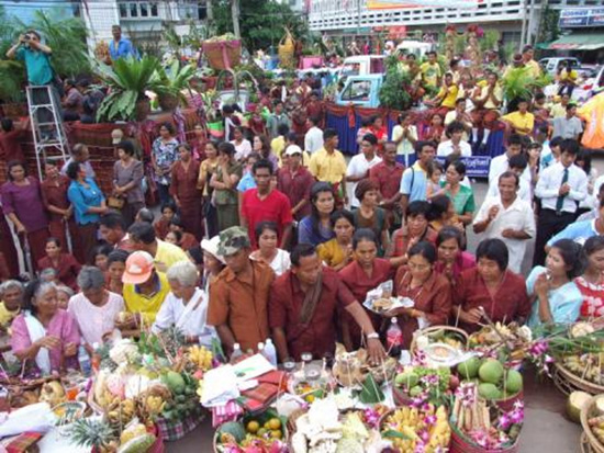 วันแซนโฎนตา วันแซนโฎนตา