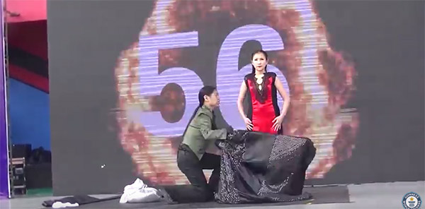 มายากล เปลี่ยน ชุด มายากล เปลี่ยน ชุด