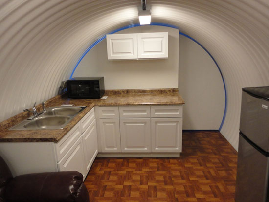 ไฮโซ! หลุมหลบภัย 1.8 ล้านบาท เครื่องอำนวยความสะดวกเพียบ