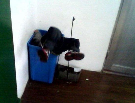 ชาวจีนด่าเละ! ครูสาวลงโทษเด็กสุดโหด แถมโพสต์ภาพอวด