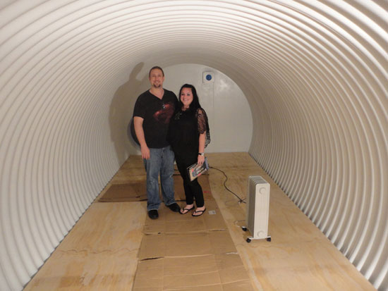 ไฮโซ! หลุมหลบภัย 1.8 ล้านบาท เครื่องอำนวยความสะดวกเพียบ