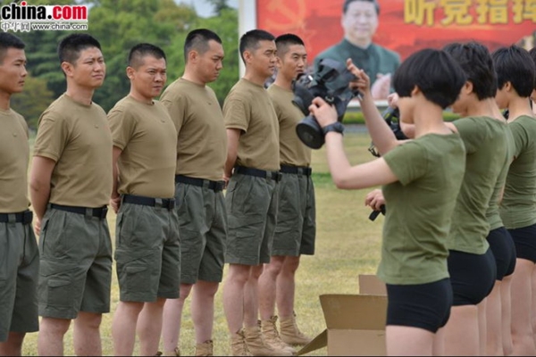 ตามไปดูกองทัพจีนฝึกทหารหญิง แต่ละนางแจ่มทั้งนั้น ตามไปดูกองทัพจีนฝึกทหารหญิง แต่ละนางแจ่มทั้งนั้น