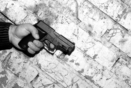 ชายมะกันยิงดับฆาตกรฆ่าภรรยา-ลูกชาย ก่อนพบฆาตกรคือลูกสาว ชายมะกันยิงดับฆาตกรฆ่าภรรยา-ลูกชาย ก่อนพบฆาตกรคือลูกสาว