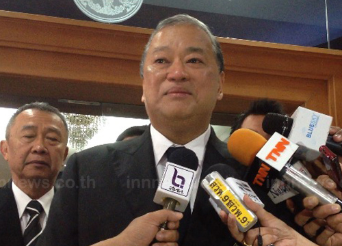 ม.ร.ว.สุขุมพันธุ์ บริพัตร ม.ร.ว.สุขุมพันธุ์ บริพัตร