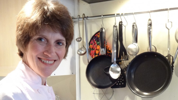 เปิดครัวราชวงศ์อังกฤษ กับวิถีการกินที่เรียบง่ายไม่ติดหรู เปิดครัวราชวงศ์อังกฤษ กับวิถีการกินที่เรียบง่ายไม่ติดหรู