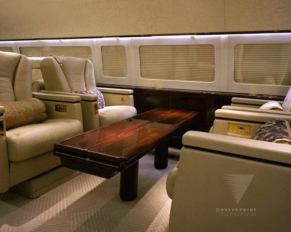 ภายในเครื่องบินโบอิ้ง 747-8 ที่ทำเป็นเครื่องบินส่วนตัว VIP ภายในเครื่องบินโบอิ้ง 747-8 ที่ทำเป็นเครื่องบินส่วนตัว VIP