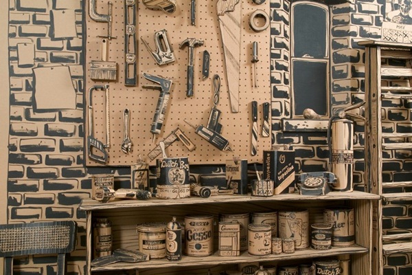 สตูดิโอวาดภาพทำจากกระดาษแข็งทั้งหลัง สตูดิโอวาดภาพทำจากกระดาษแข็งทั้งหลัง