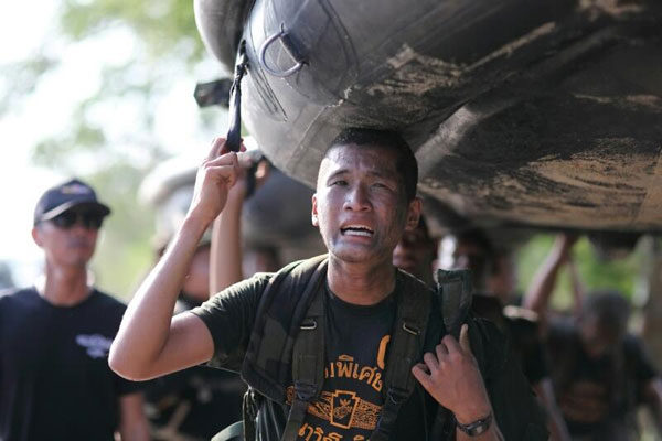 นักรบรีคอน ที่สุดของความแกร่ง