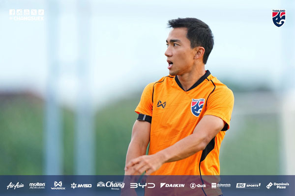 เจ ชนาธิป เจ ชนาธิป