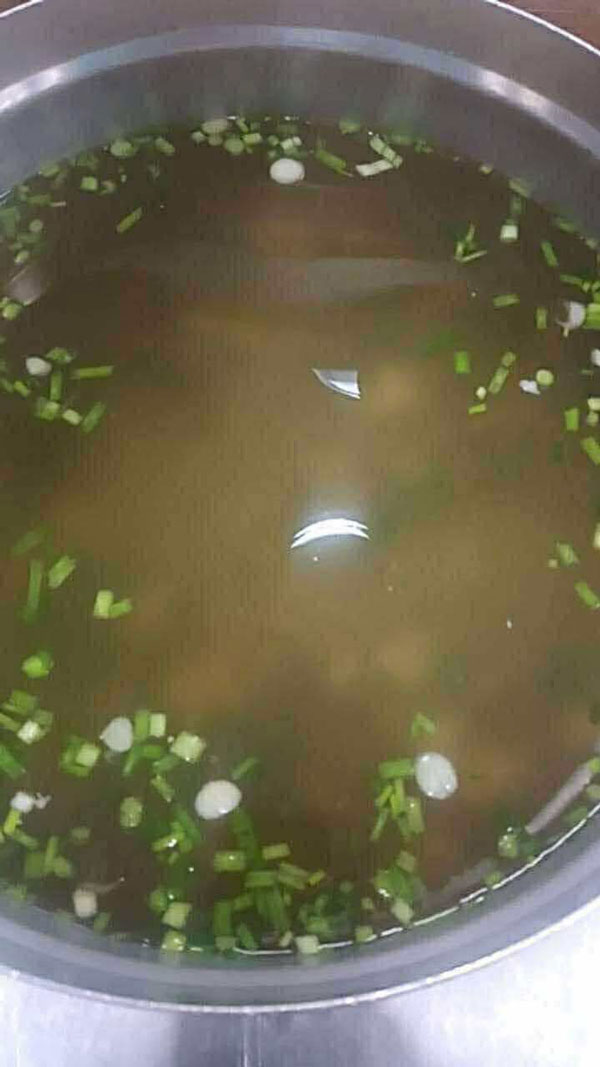 อาหารกลางวันนักเรียน อาหารกลางวันนักเรียน