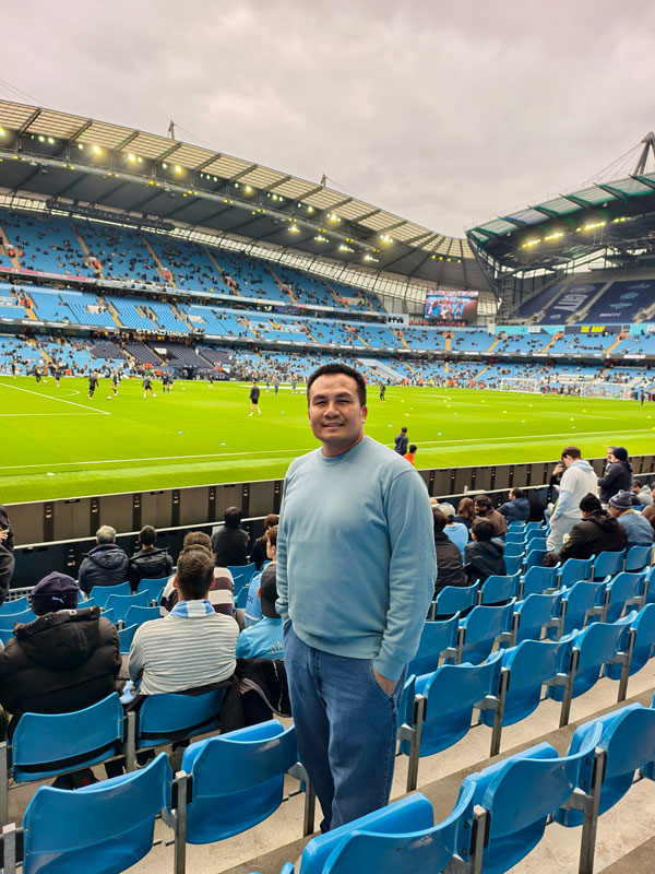 สมปอง นครไธสง สมปอง นครไธสง