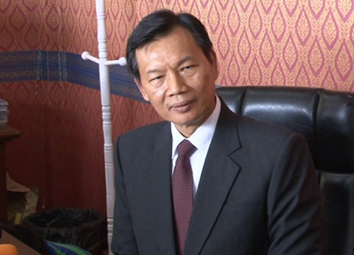 ถวิล เปลี่ยมศรี ถวิล เปลี่ยมศรี