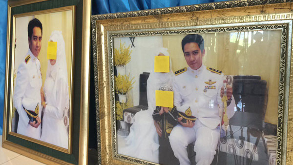 ทหารปลอม ทหารปลอม